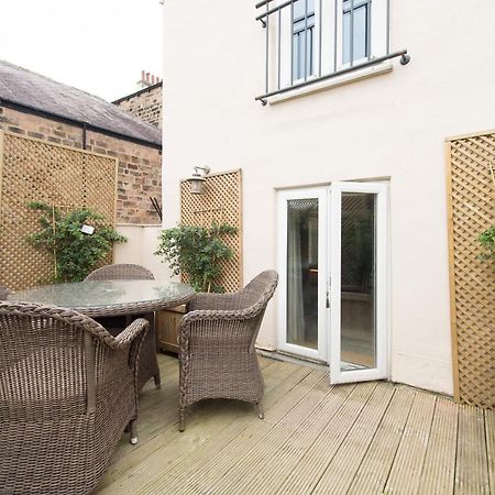 Harrogate Serviced Apartments Екстериор снимка