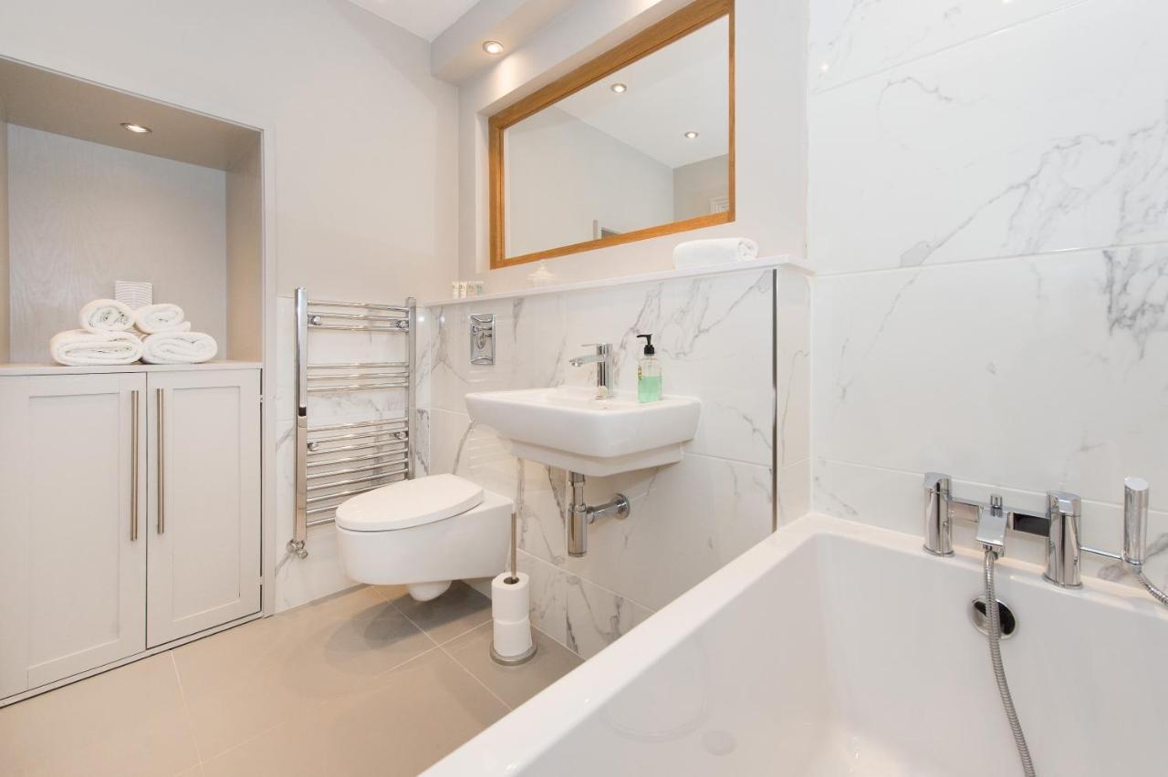 Harrogate Serviced Apartments Екстериор снимка